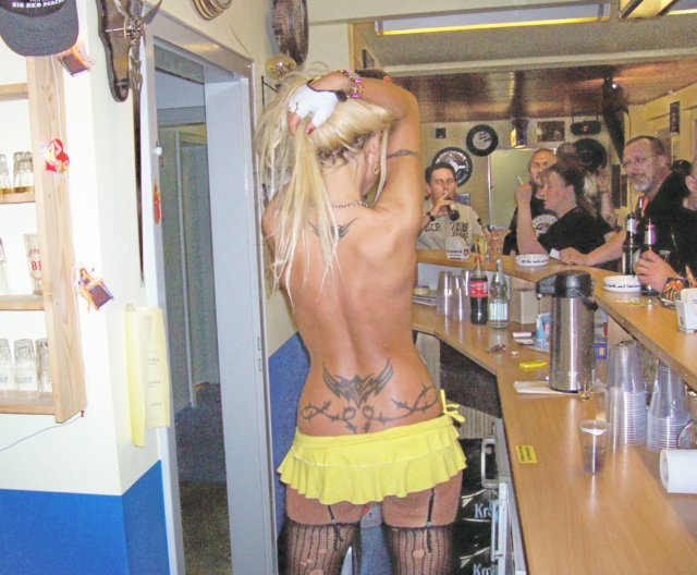 jahresparty070511135.jpg