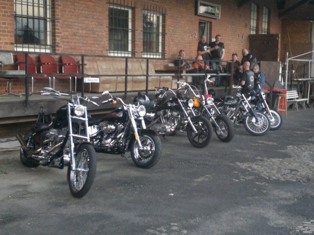 photo4.jpg